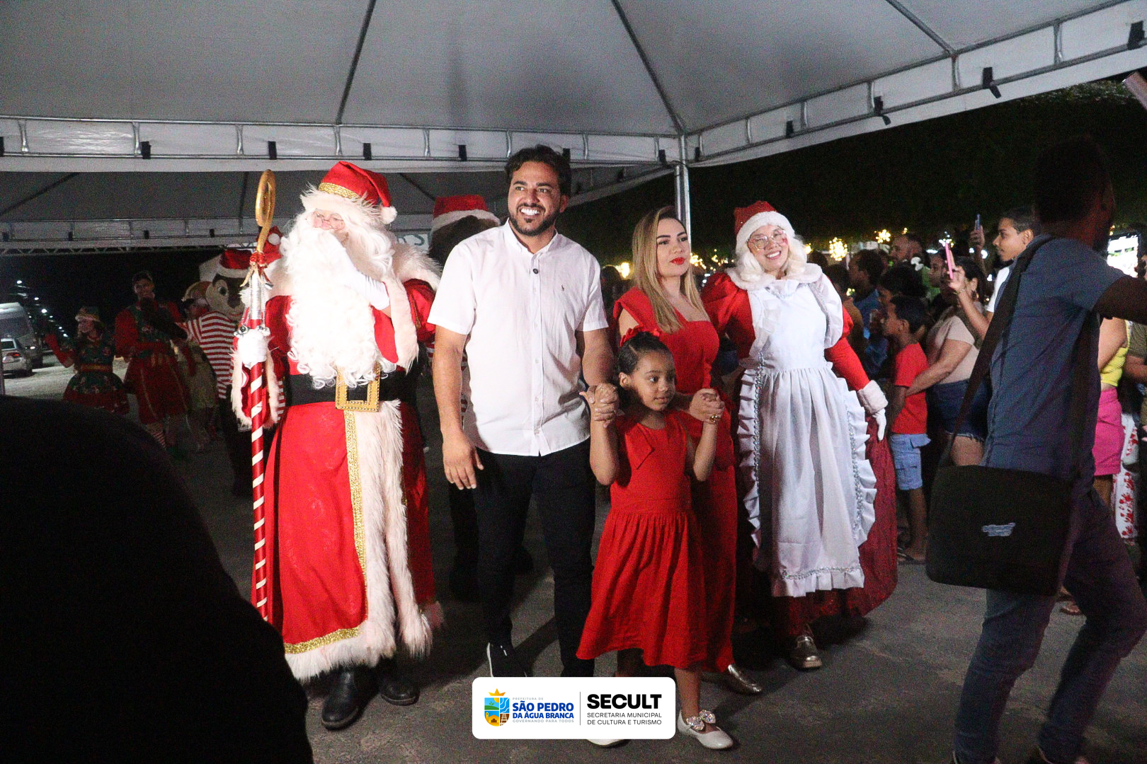 Natal Iluminado encanta São Pedro da Branca com evento especial do Grupo Vale Sonhar
