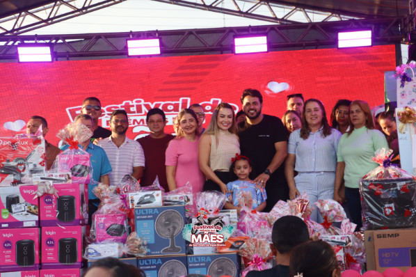 Show de Prêmios do Dia das Mães emociona famílias em São Pedro da Água Branca!
