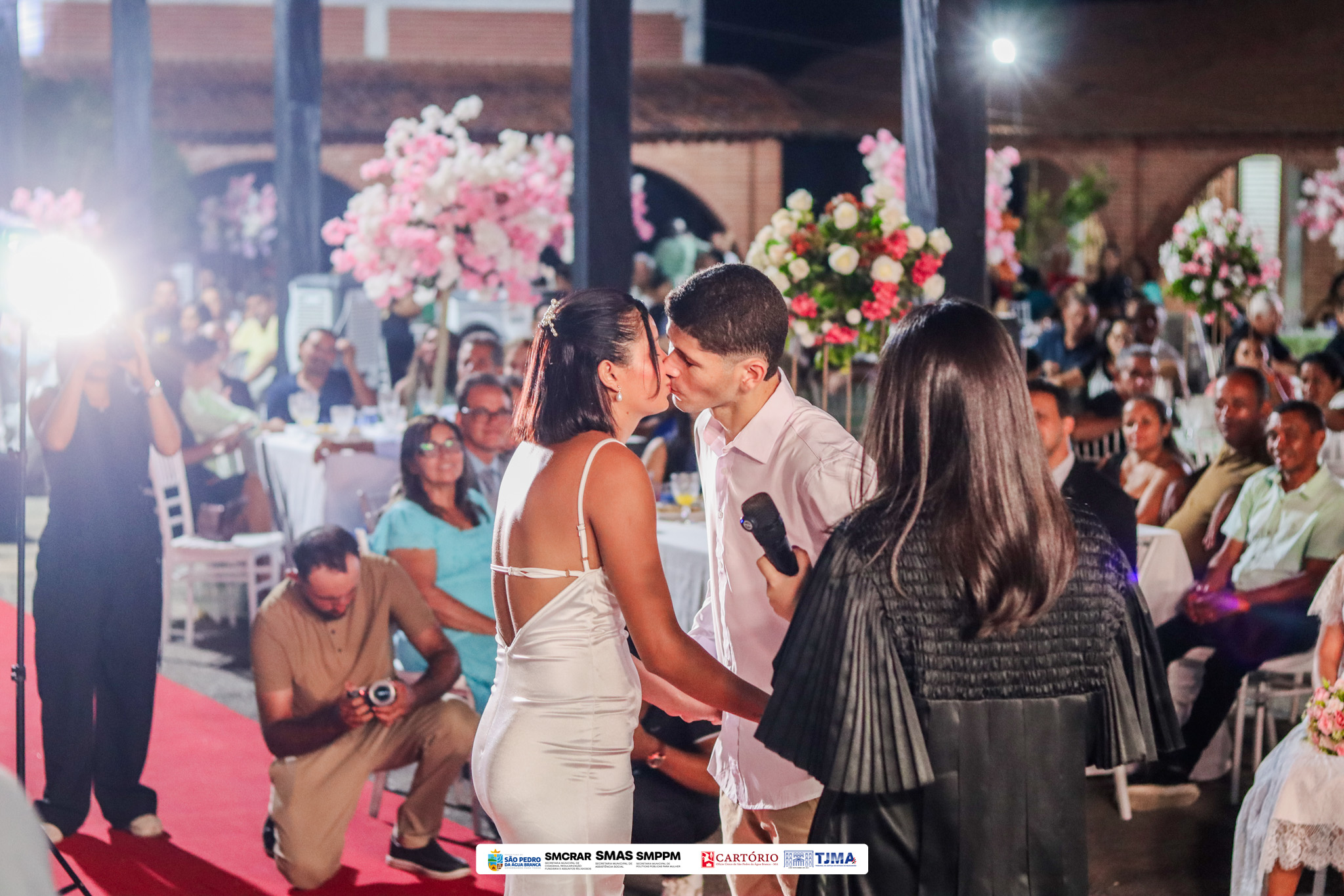 Prefeitura realiza Casamento Comunitário e celebra união de 46 casais