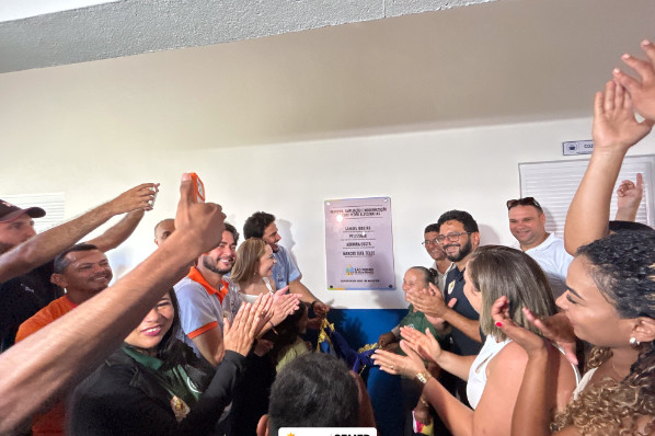 Prefeitura realiza reinauguração da Escola Pedro Alves Matias após 4 anos de abandono