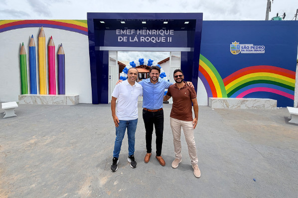 Prefeitura de São Pedro da Água Branca entrega reforma e ampliação da EMEF Henrique de Lá Roque...